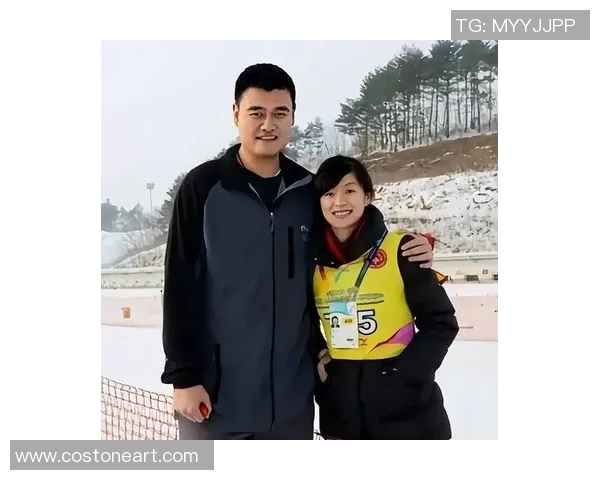 姚明织袋的创意之旅：从篮球巨星到环保先锋的蜕变与启示